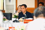 Dana Daerah Rp 234 Triliun Mengendap di Bank, Komisi II Desak Pemda Percepat Realisasi Anggaran