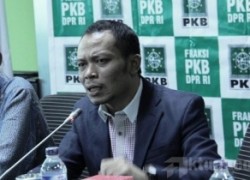 Hanif Dhakiri Dampingi Cak Imin Pimpin PKB