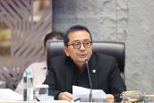 Kapal Penumpang Kembali Terbakar, Wakil Ketua Komisi V Desak Ramp Check Serentak