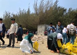 Ratna Juwita Ajak Santri Jadi Penggerak Jaga Lingkungan