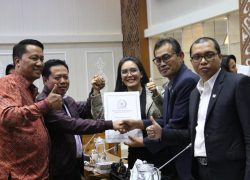 Ibnu Multazam: Perubahan UU Tentang ASN Jamin Kepastian Status Tenaga Honorer dan Kontrak