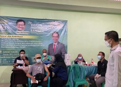 Warga Batang Antusias Mengikuti Vaksin Indonesia Bangkit