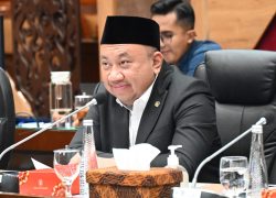 Pemerintah Naikkan Gaji, Komisi X: Kualitas Guru Juga Harus Meningkat