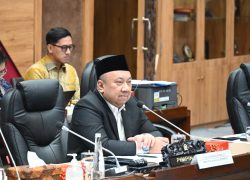 Dosen Demo Tukin, Komisi X Desak Kemendikti Saintek Segera Cairkan Tunjangan