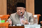 Sidang Gugatan Kesejahteraan Dosen di MK, Komisi X Minta Hakim Kabulkan Permohonan