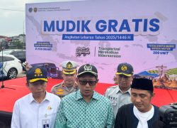 Komisi V DPR dan Kemenhub Lepas 105 Armada Bus untuk Mudik Gratis 2025