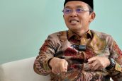 Penerima Bansos Main Judi Online Dicoret, Komisi VIII: Pastikan Validasi Data