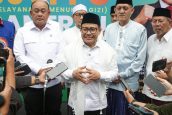 Luncurkan 1.000 Dapur MBG Pesantren, Gus Imin : Bermanfaat untuk Tiga Juta Santri