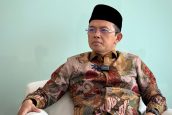 Kasus Ayam Goreng Widuran, Komisi VIII Minta Restoran Disanksi Tegas