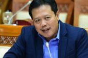 Prabowo Tak Reshuffle Kabinet, Komisi II Minta Para Menteri Tingkatkan Kinerja 