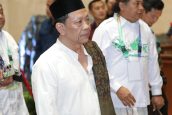 Nyai Juwairiyah Fawaid hingga KH. Kafabihi Mahrus Hadiri Puncak Harlah ke-27 PKB