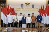 Menko Muhaimin Iskandar Terima Kunjungan Romo dan Suster dari KWI
