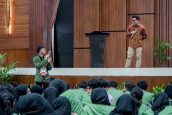 Cak Imin Ajak Mahasiswa UPN Asah Pengalaman: Jangan Andalkan Teori Saja