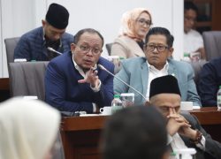 Hanif Dhakiri: Target Ekonomi Prabowo 2026 Harus Menjadi Kenyataan Rakyat