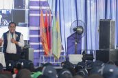 Gus Jazil Berbagi Kiat Sukses kepada Ribuan Mahasiswa Universitas Sunan Gresik