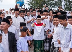 Menko PM Muhaimin: Pesantren Jadi Penjaga Perdamaian dan Keutuhan Bangsa