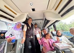 Aspirasi Didengar, Cak Imin Fasilitasi Transmigran Korban Bencana Aceh Pulang ke Jawa