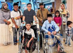 Cak Imin Fasilitasi Santri Korban Al-Khoziny yang Diangkat Anak Liburan ke Jakarta