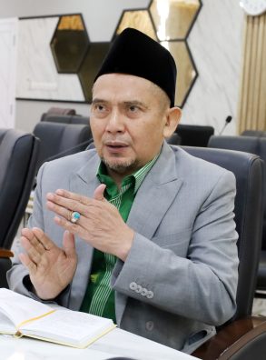 Gus An&rsquo;im Minta Kemenhaj Tuntaskan Validasi 400 Ribu Data Antrean Haji Invalid