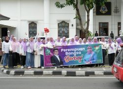 Tak Sekadar Wacana, Perempuan Bangsa Konsisten Berbagi Takjil Setiap Jumat