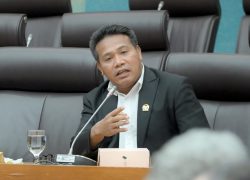 Kapal Masih Tertahan di Hormuz, DPR: Pertamina Butuh ‘Tangan Presiden’