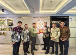 Perang Terus Berkecamuk, Komisi I Oleh Soleh: UU Perlindungan Pelajar di Luar Negeri Mendesak