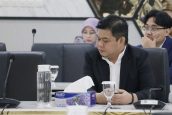 Wajibkan Akun Medsos Cantumkan Nomor Ponsel, Komisi I: Cegah Hoaks dan Penipuan