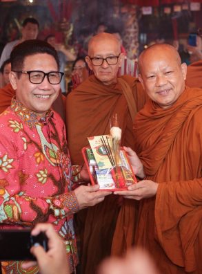 Refleksi Waisak PKB, Gus Halim: Indonesia Butuh Lebih Banyak Cinta Kasih dan Persaudaraan