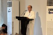 Khutbah Arafah Kiai Maman: Spirit Kemanusiaan dari Khutbah Wada&rsquo; hingga Andalusia