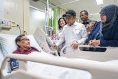 Tinjau Langsung Layanan RSUD-Kantor BPJS Kesehatan, Menko PM Pastikan Pasien Penyakit Kronis Tetap Terlindungi JKN