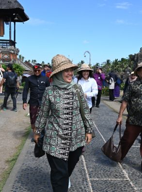 Chusnunia : Tumbuhkan Desa Wisata Mandiri untuk Pariwisata Berkelanjutan
