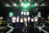 Momen Harlah ke-28, PKB Anugerahi Lima Kiai Penjaga Islam, Pancasila, dan Keutuhan Bangsa