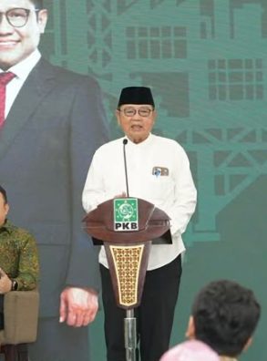 Burhanuddin Abdullah: Indonesia Harus Berani Tempuh Cara Berbeda untuk Kejar Pertumbuhan 8 Persen