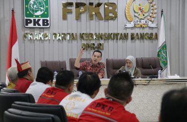 Audiensi Dewan Adat Dayak dengan Fraksi PKB Dorong Karhutla Ditetapkan sebagai Bencana Nasional