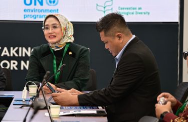 Rina Sa&rsquo;adah di COP17: Green Democracy Harus Melahirkan Green Policy di Semua Sektor