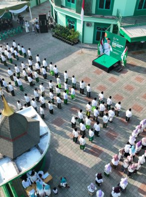 PKB Jatim Kobarkan Semangat Santri Lawan Karhutla