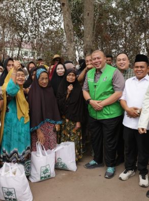 Cucun Bawa Bantuan ke Korban Karhutla Banjarbaru, Dorong Pemda Perhatikan Kesehatan Masyarakat