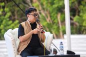 Gus Hilman Ajak Mahasiswa Baru Universitas Arya Wangsa Bijak Gunakan Artificial Intelligence&nbsp;