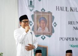 Haul KH. Muhammad Iskandar ke-33, Gus Imin Kenang Keteladanan Ayahanda