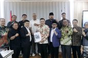 Konflik Agraria, Bupati Pasuran Mengadu ke Fraksi PKB DPR RI&nbsp;