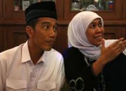 Khofifah Jadi Juru Bicara Jokowi