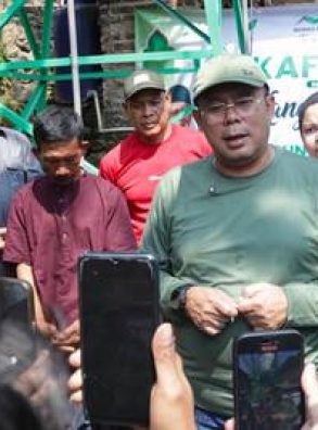 Atasi Krisis Menahun, Kang Cucun Resmikan Fasilitas Air Bersih di Kampung Sukarame