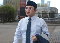 Gus Dur Jadi Pahlawan Nasional, Kiai Maman Imanulhaq: Menegaskan Bahwa Indonesia Berdiri di Atas Cinta, Keberanian, dan Kemanusiaan