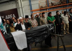 Penghormatan Terakhir untuk Ni’am Salim