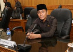 Politisi PKB Bengkalis Minta Pemerintah Turunkan Harga Tiket Transportasi Dan Sembako