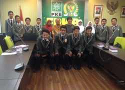 SMK Muhammadiyah Prakerin Di FPKB, Pelajar Broadcast Dibekali Etika Politik