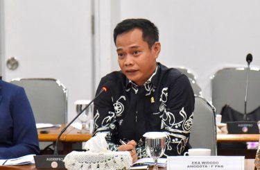 Komisi II Desak Kemendagri Wajibkan Pemda Buka Hotline Pengaduan Kekerasan Seksual