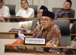 Pembentukan Ditjen Pesantren, DPR : Perumusan Tupoksi Harus Relevan dengan Kebutuhan Santri&nbsp;