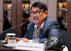 Indonesia Masuk Top 5 Dunia, DPR Ingatkan Bahaya Ketergantungan AI di Dunia Pendidikan