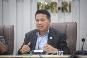 Kebakaran TPA Jatiwaringin Picu Polusi Akut, Komisi XIII : Pemerintah Harus Gerak Cepat&nbsp;